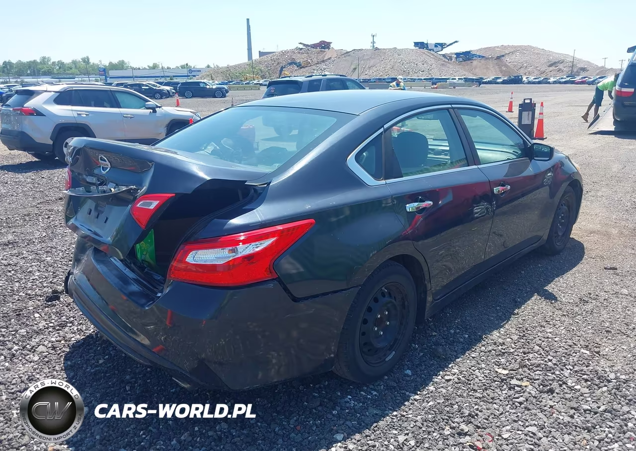 2016 Nissan Altima 2.5 S VIN:1N4AL3AP6GN343150 - 4