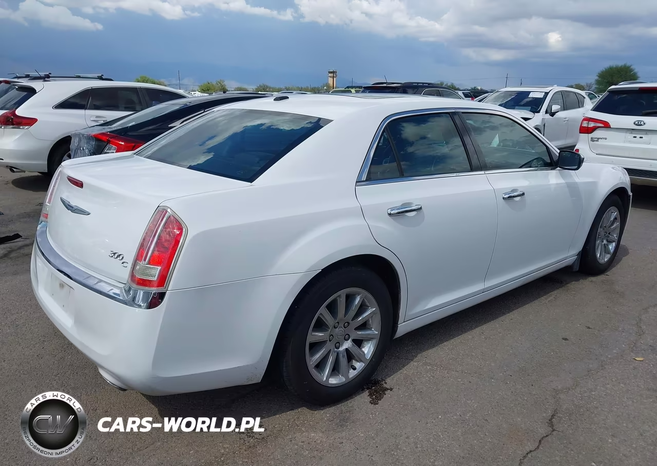 2011 Chrysler 300C VIN:2C3CA6CT9BH538475 - 4