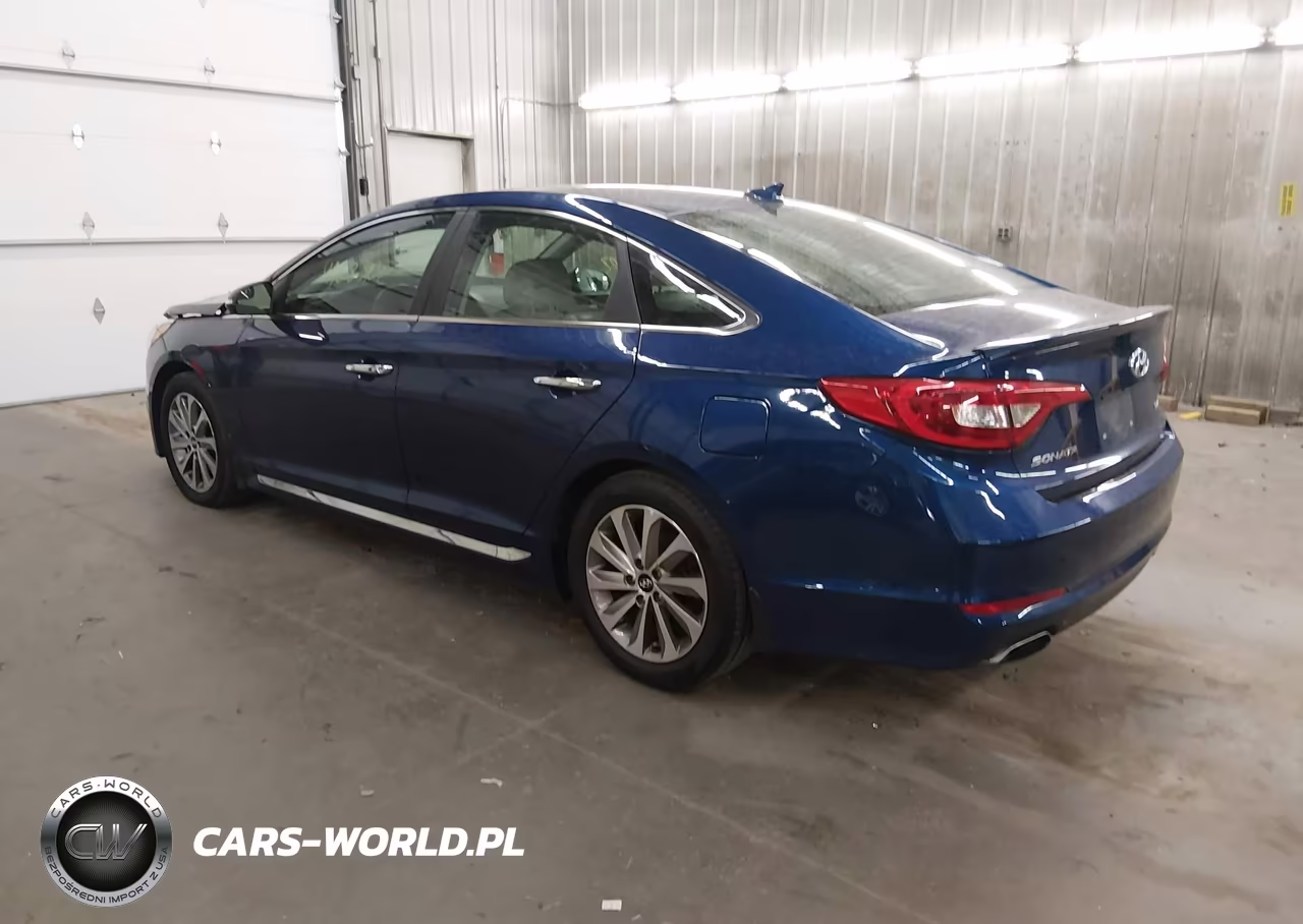 2017 Hyundai Sonata Sport VIN:5NPE34AF1HH585385 - 3