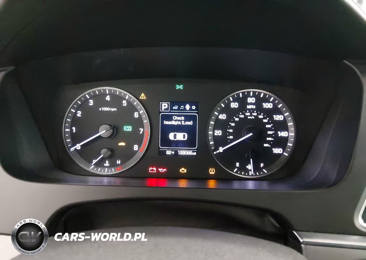2017 Hyundai Sonata Sport VIN:5NPE34AF1HH585385 - 7