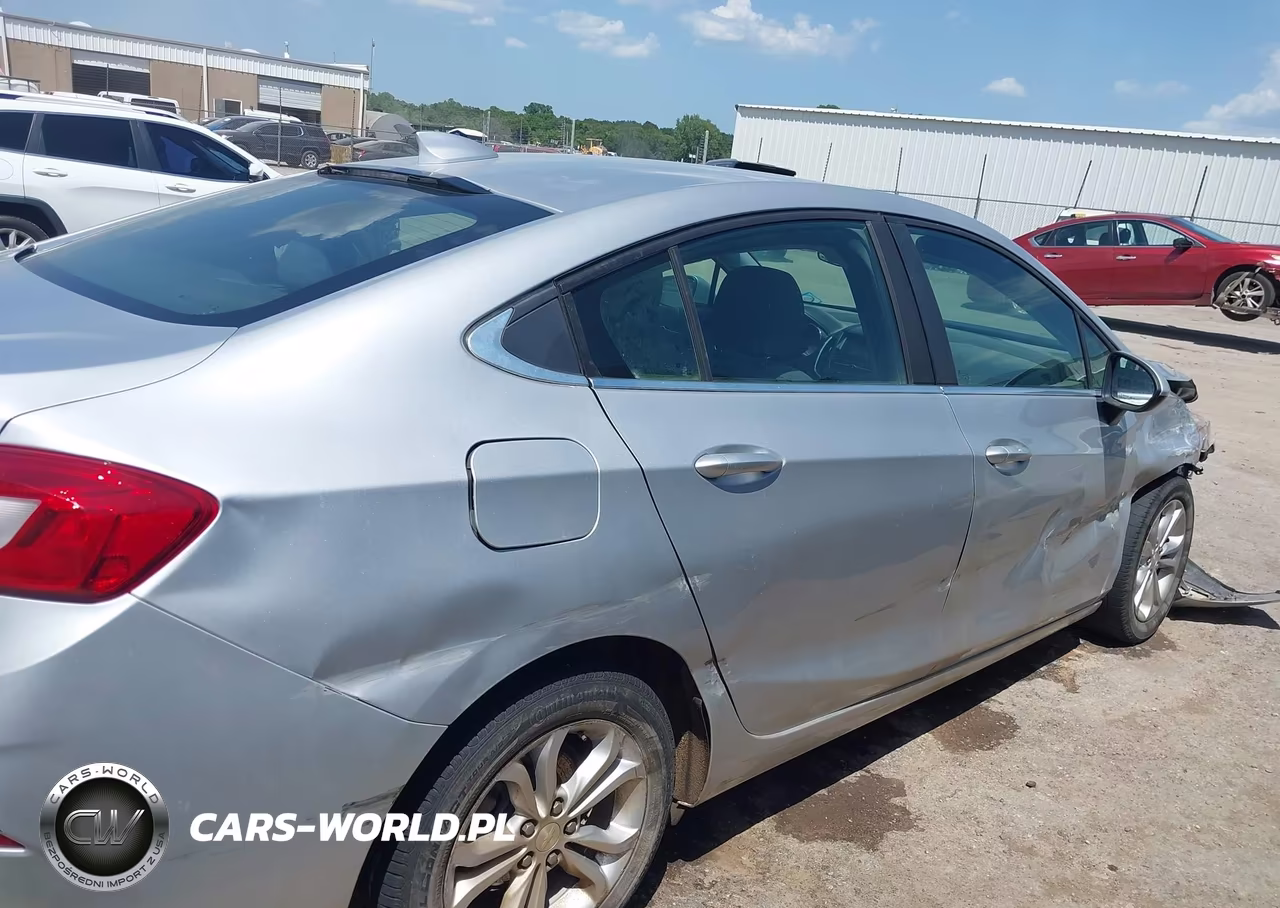 2019 Chevrolet Cruze Lt VIN:1G1BE5SMXK7124710 - 13