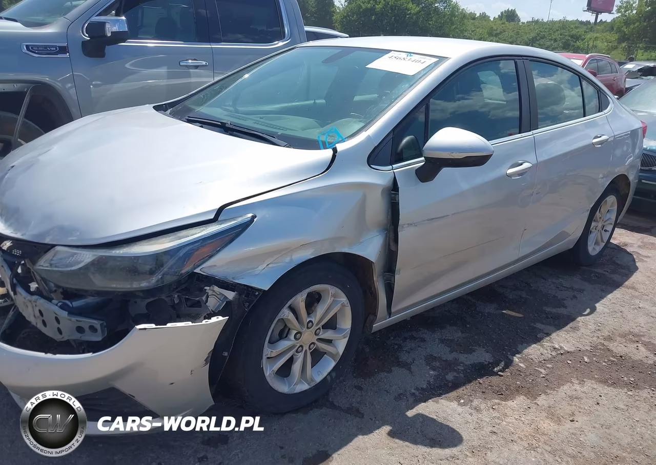 2019 Chevrolet Cruze Lt VIN:1G1BE5SMXK7124710 - 14