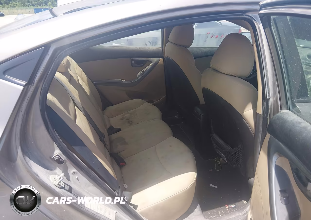 2012 Hyundai Elantra Gls VIN:5NPDH4AE8CH133575 - 8