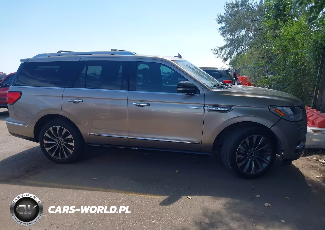 2018 Lincoln Navigator Select VIN:5LMJJ2HT1JEL10344 - 13