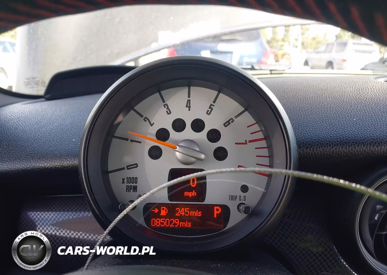 2013 Mini Clubman Cooper S VIN:WMWZG3C58DT576383 - 7