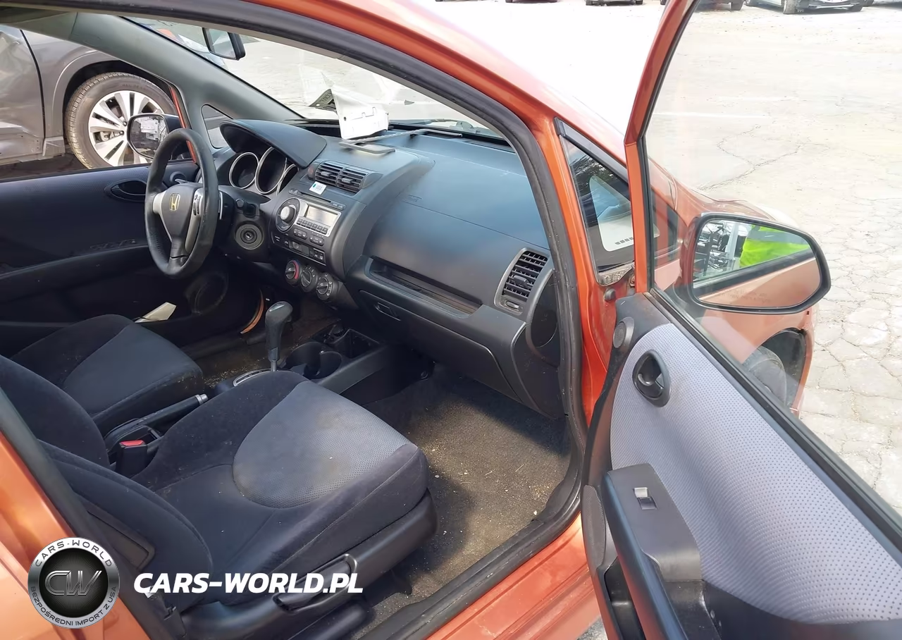 2007 Honda Fit Sport VIN:JHMGD38697S063320 - 5