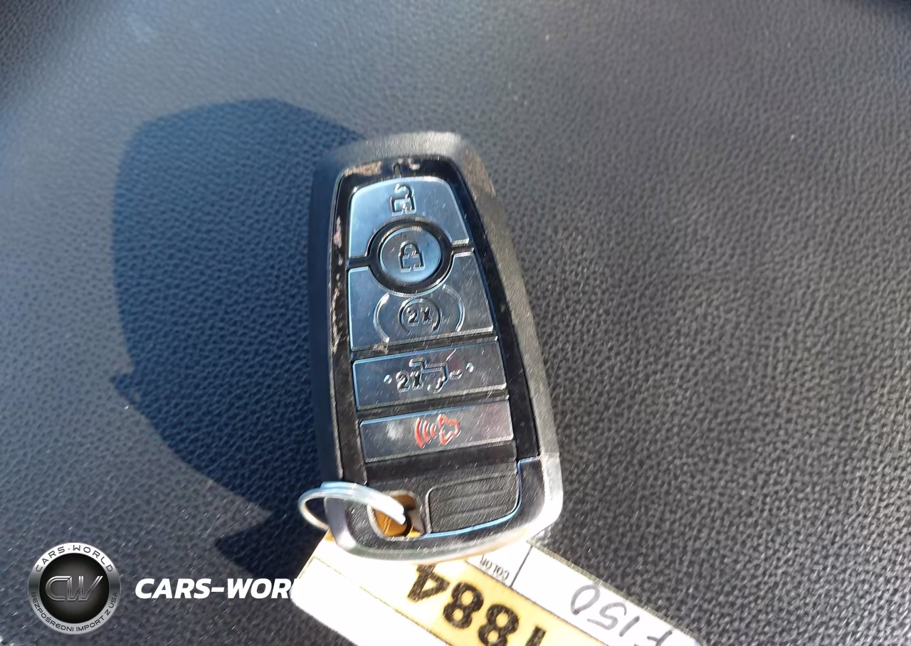 2024 Ford F-150 Xlt VIN:1FTFW3LD9RFB23010 - 11