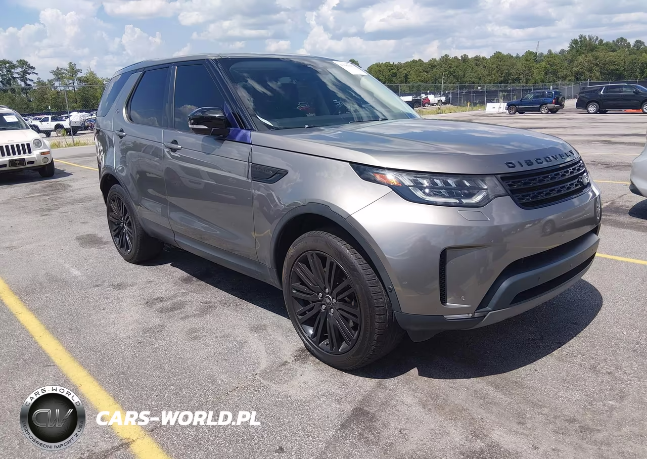 2017 Land Rover Discovery First Edition VIN:SALRTBBV7HA015211 - 1