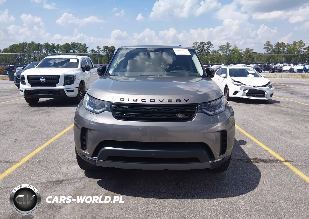 2017 Land Rover Discovery First Edition VIN:SALRTBBV7HA015211 - 12
