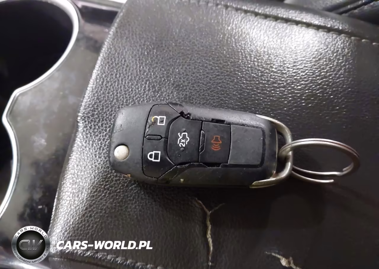 2016 Ford Fusion Se VIN:3FA6P0H90GR205388 - 11