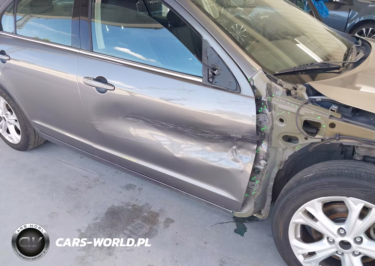 2012 Ford Fusion Se VIN:3FAHP0HAXCR407801 - 13