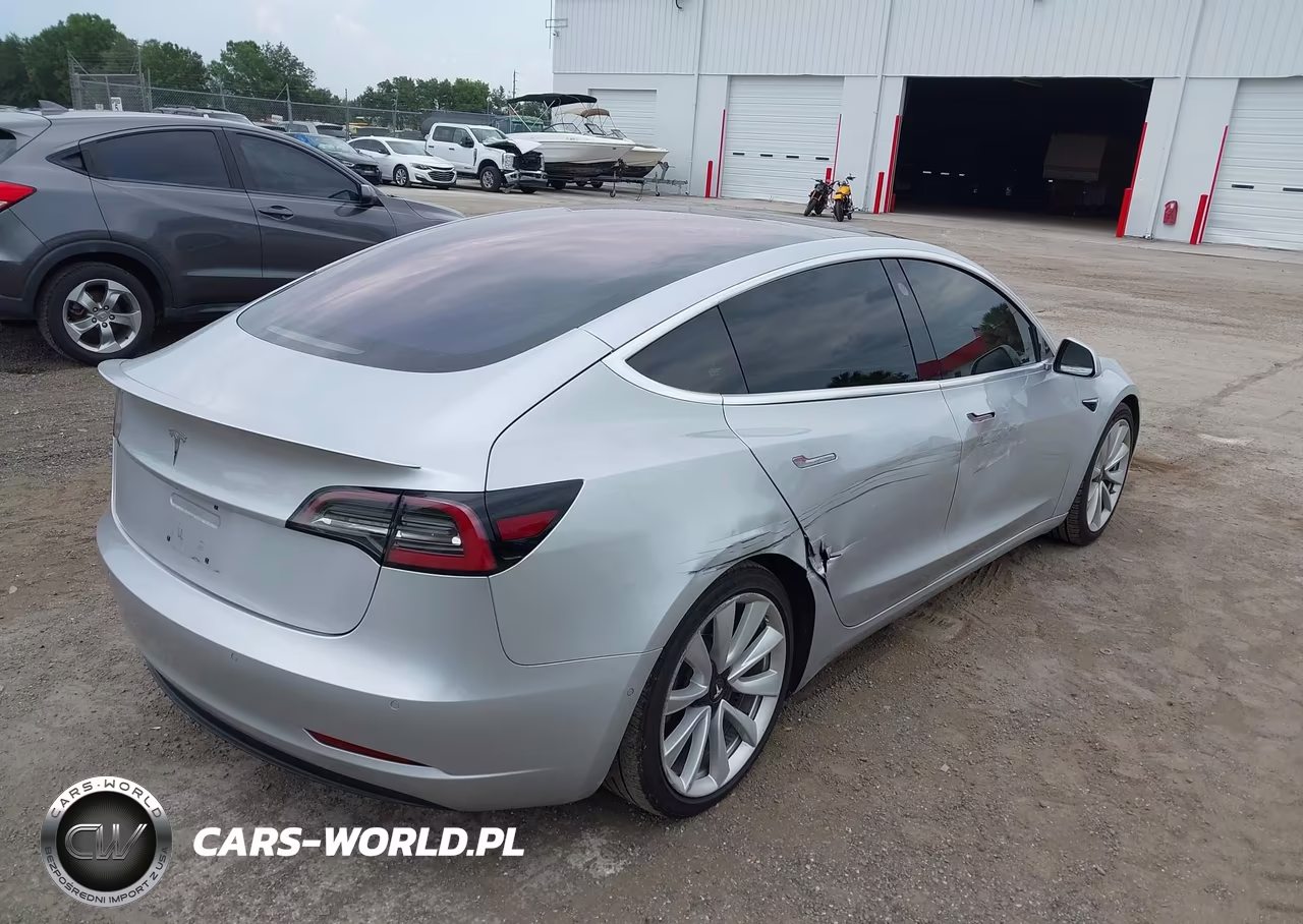 2018 Tesla Model 3 Long Range-Mid Range VIN:5YJ3E1EA6JF048448 - 4