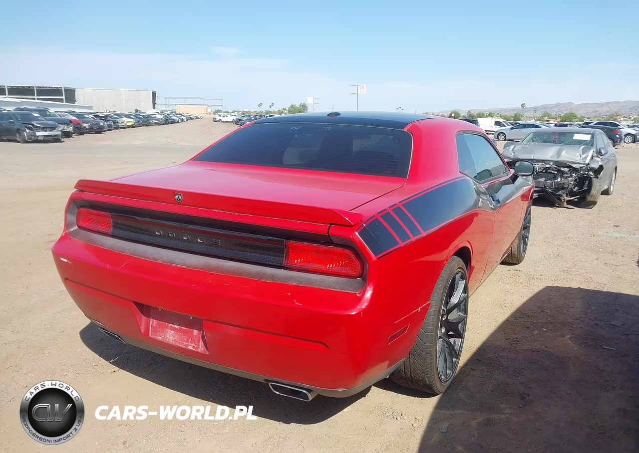 2011 Dodge Challenger VIN:2B3CJ4DG5BH561688 - 4