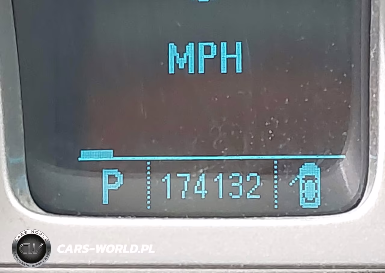 2011 Chevrolet Camaro 2Ss VIN:2G1FK3DJ5B9160109 - 15