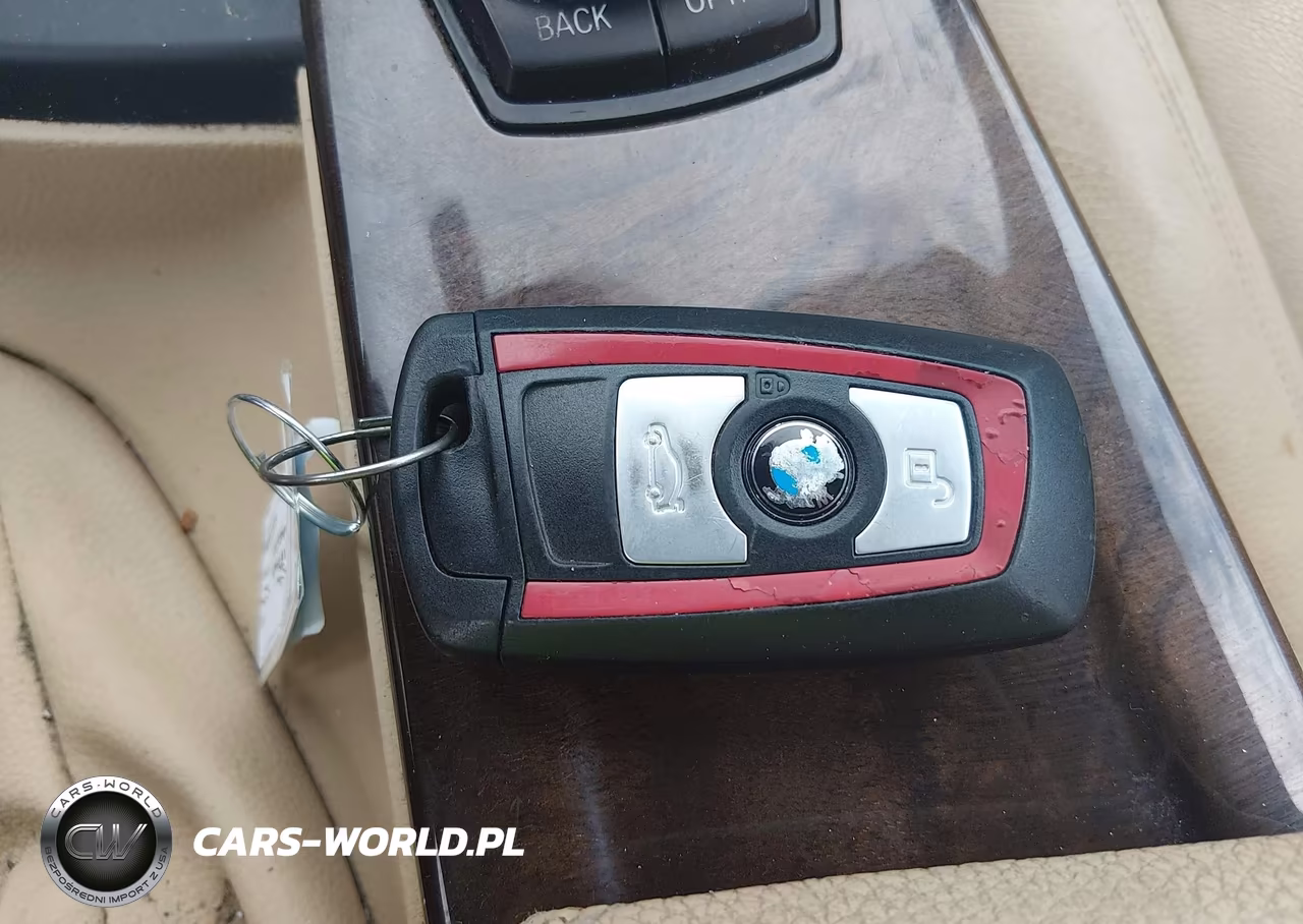 2015 BMW 328I xDrive VIN:WBA3B3C56FJ984514 - 11