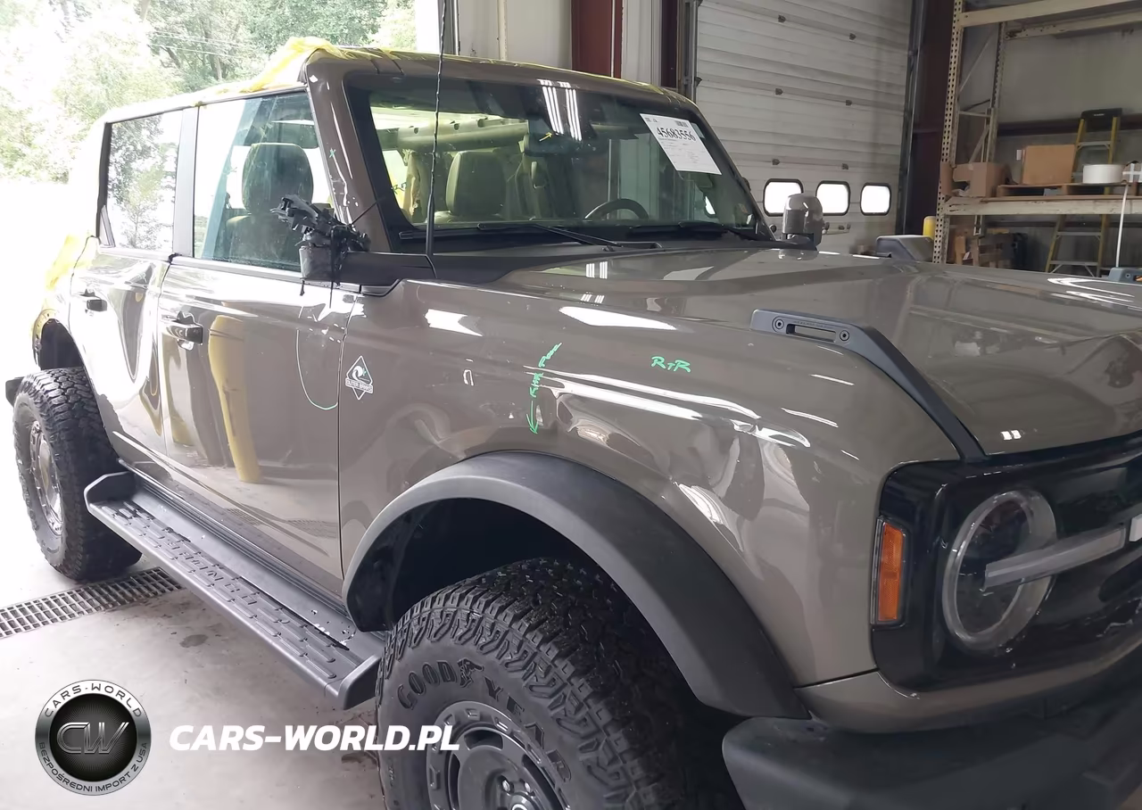 2025 Ford Bronco Outer Banks VIN:1FMEE8BP9SLB01258 - 21