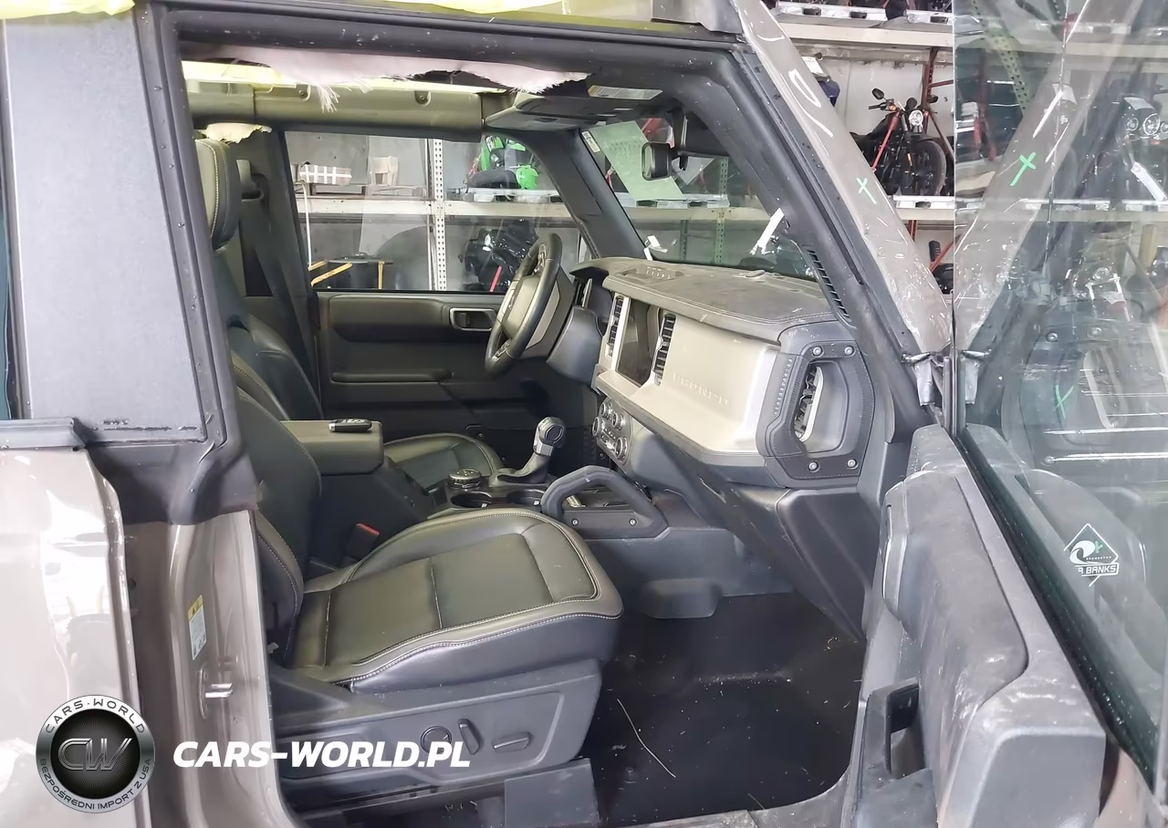 2025 Ford Bronco Outer Banks VIN:1FMEE8BP9SLB01258 - 5