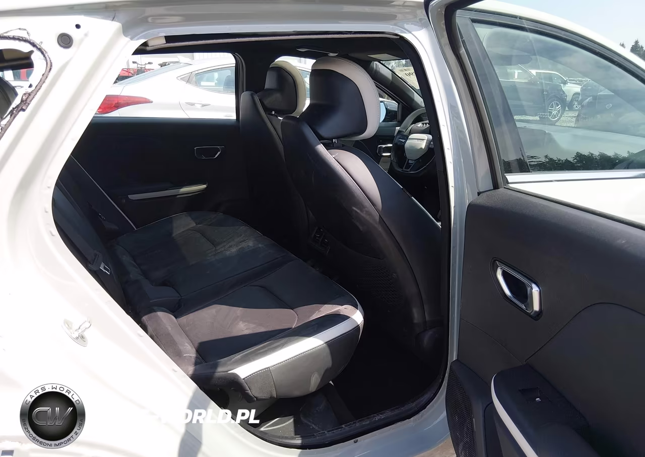 2025 Kia K4 Gt-Line Turbo VIN:3KPFW4DC9SE239108 - 19