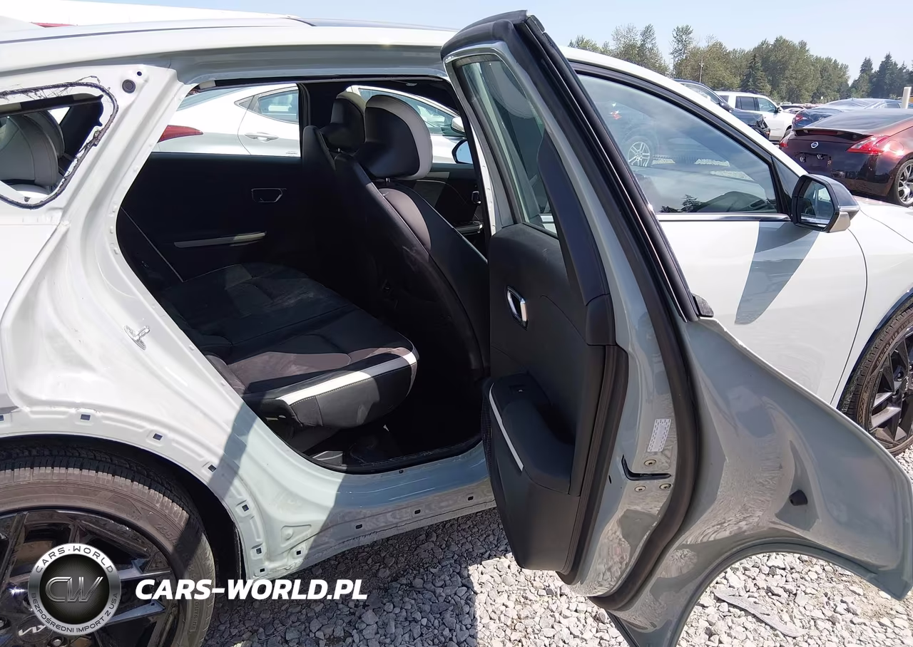 2025 Kia K4 Gt-Line Turbo VIN:3KPFW4DC9SE239108 - 8