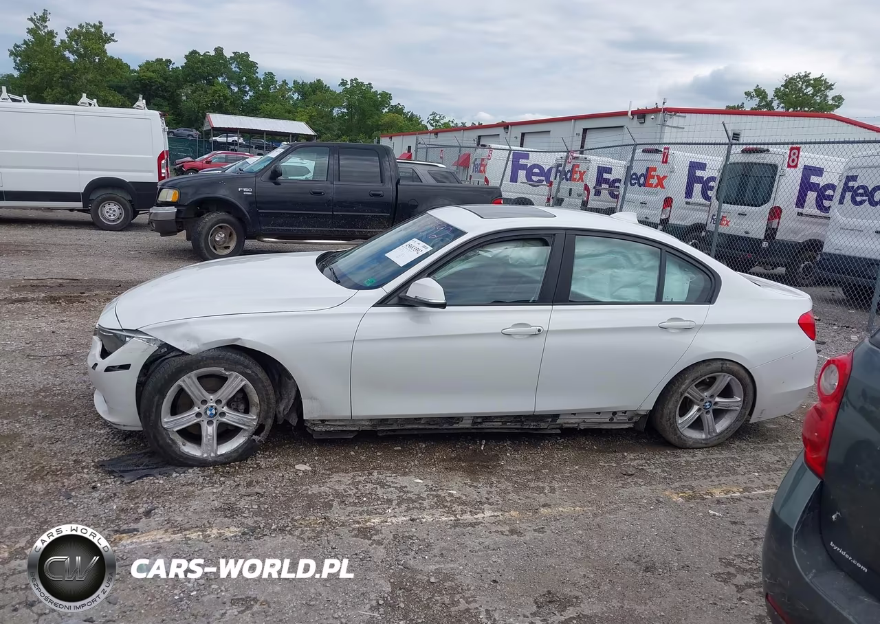 2015 BMW 328I xDrive VIN:WBA3B3G50FNT68553 - 14