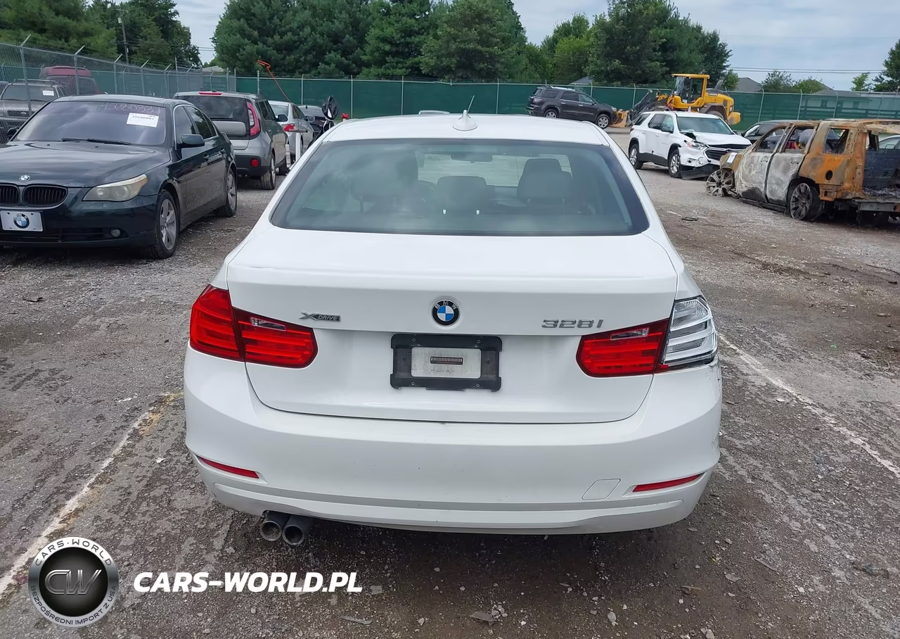 2015 BMW 328I xDrive VIN:WBA3B3G50FNT68553 - 16