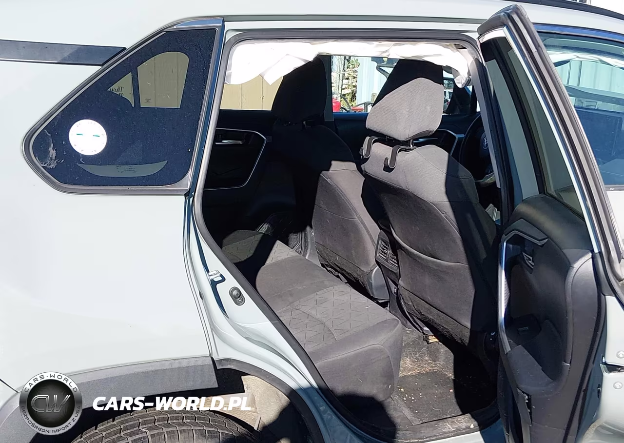 2021 Toyota Rav4 Xle VIN:2T3P1RFV8MW159966 - 8
