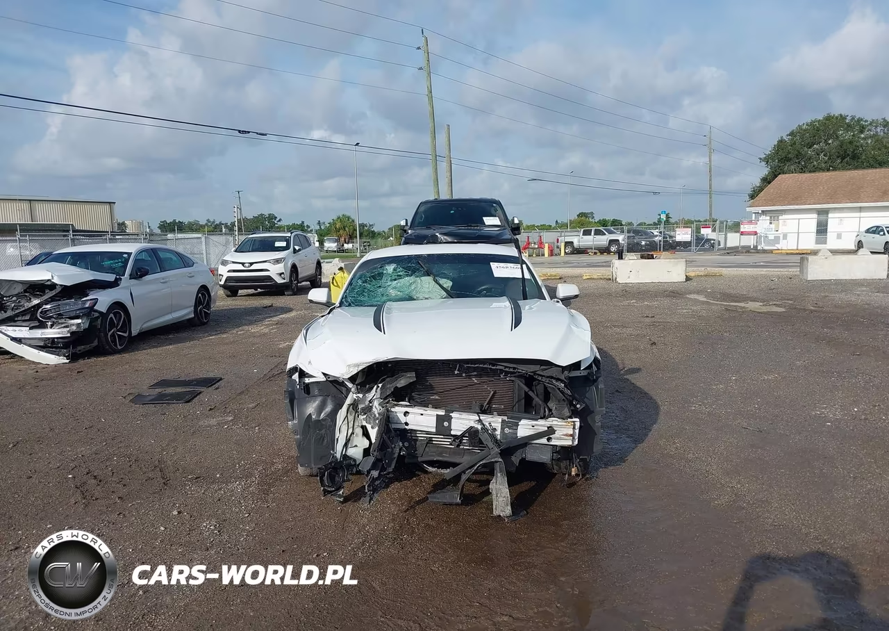 2015 Ford Mustang Ecoboost VIN:1FA6P8TH7F5328989 - 12