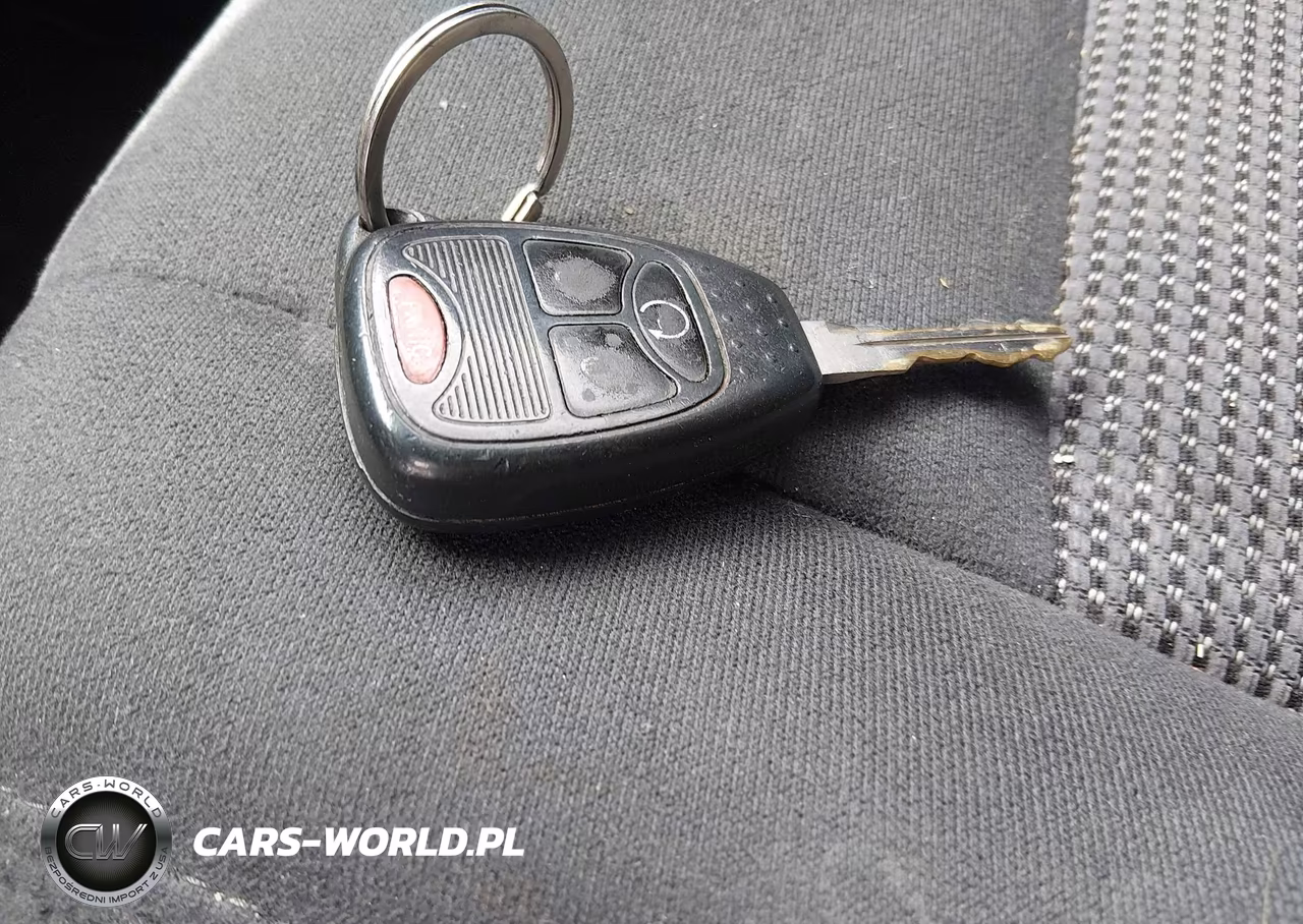 2014 Jeep Patriot Latitude VIN:1C4NJRFB9ED688368 - 11