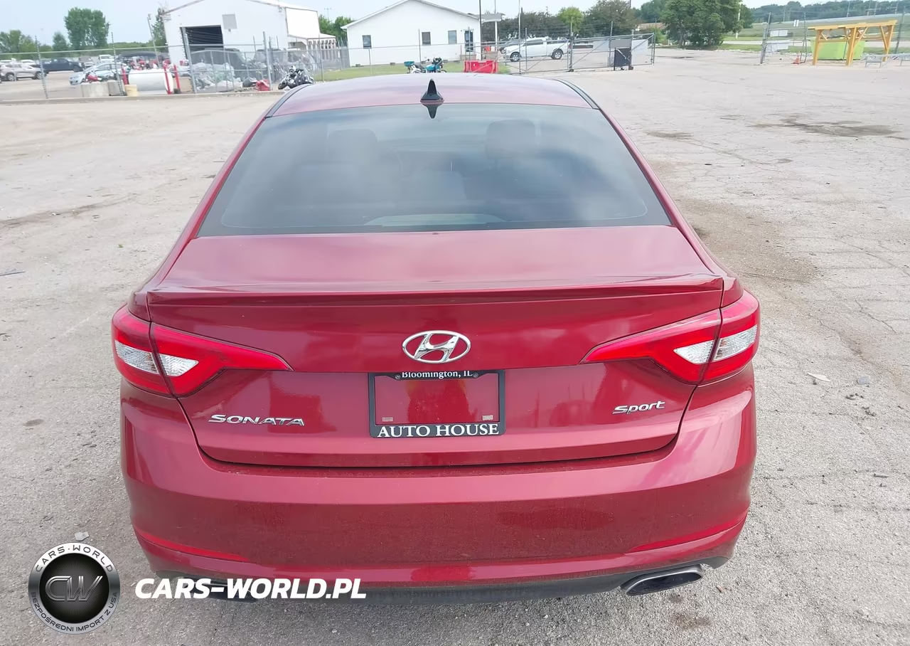 2016 Hyundai Sonata Sport VIN:5NPE34AF4GH389777 - 16