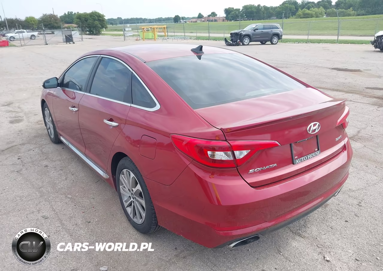 2016 Hyundai Sonata Sport VIN:5NPE34AF4GH389777 - 3
