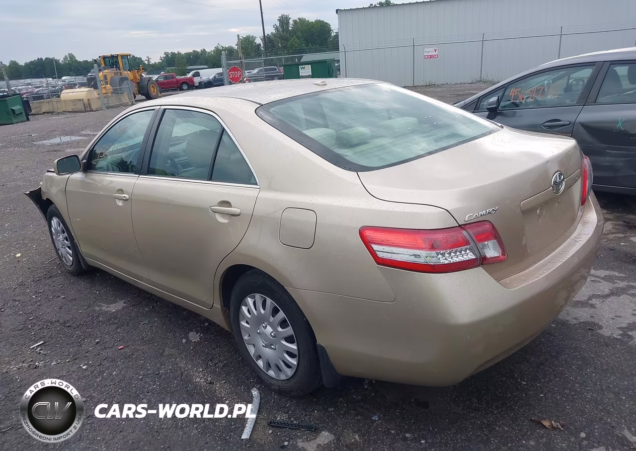 2010 Toyota Camry VIN:4T4BF3EK2AR016960 - 3