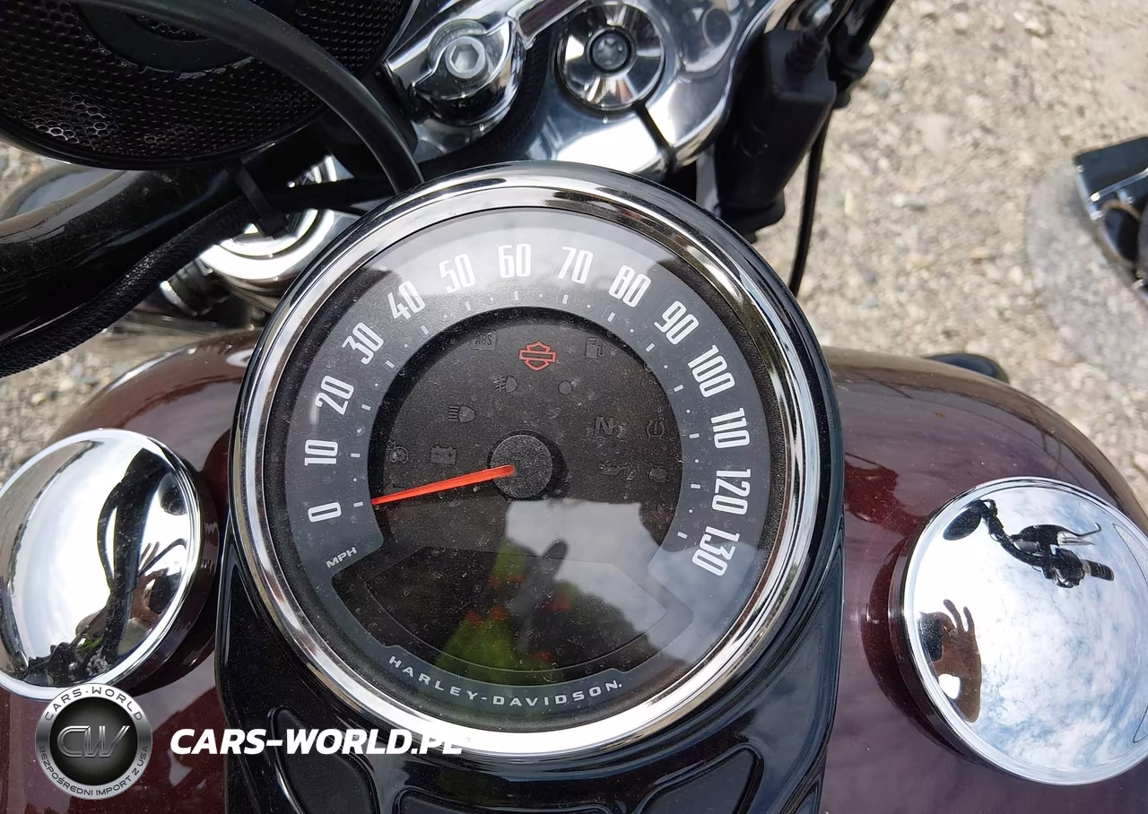 2018 Harley-Davidson Flhcs Heritage Classic 114 VIN:1HD1YBK17JC030531 - 7