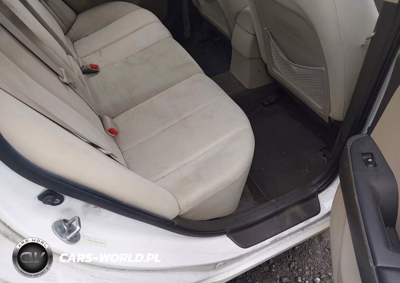 2009 Hyundai Elantra Gls VIN:KMHDU46D59U684102 - 8