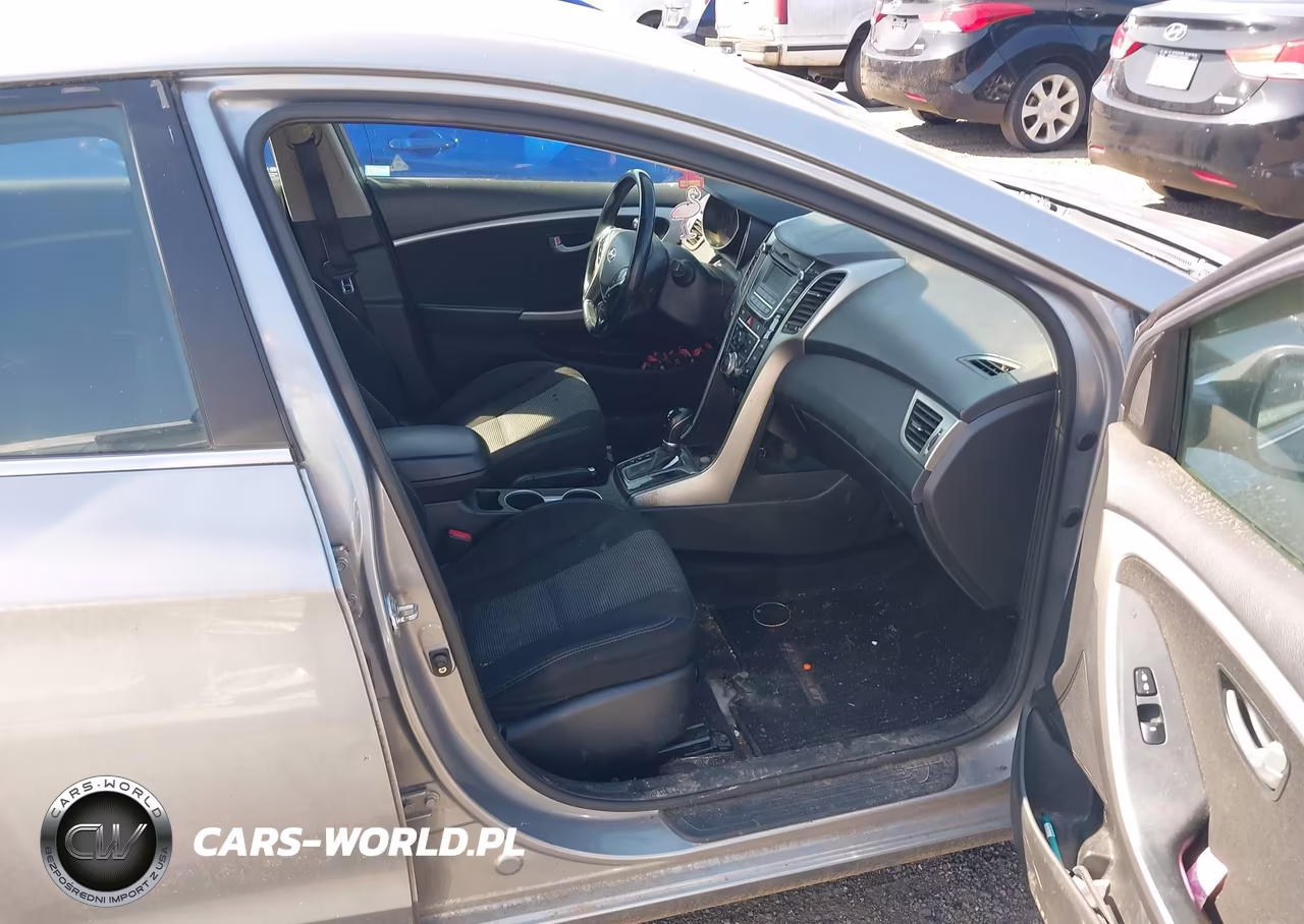 2016 Hyundai Elantra Gt VIN:KMHD35LH5GU274316 - 5