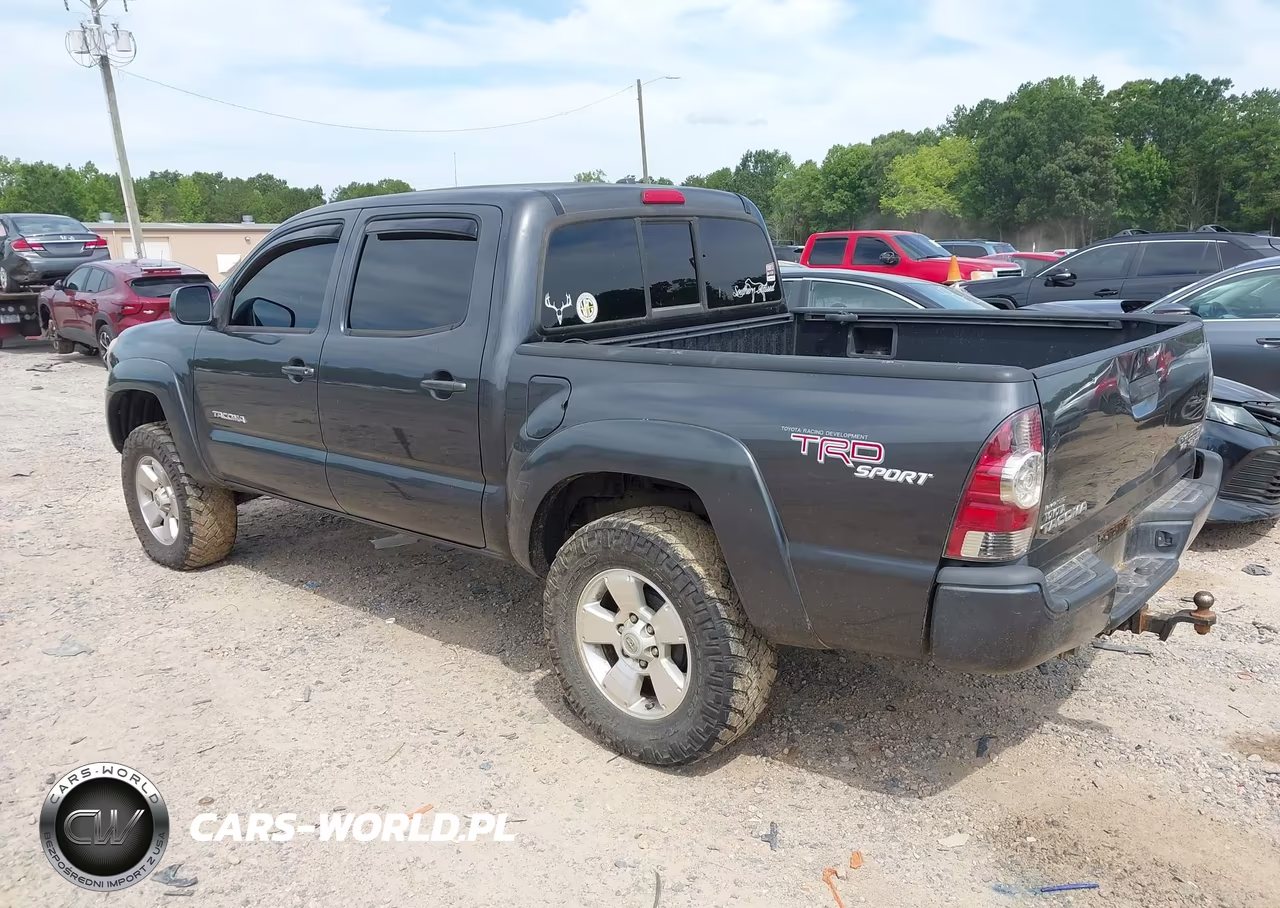 2010 Toyota Tacoma Prerunner V6 VIN:3TMJU4GN7AM106736 - 3