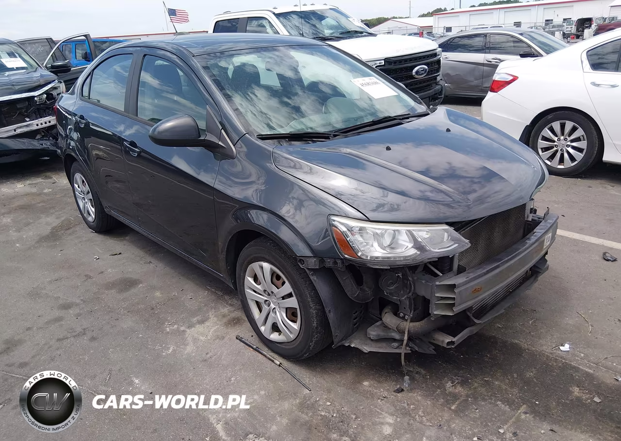 2019 Chevrolet Sonic Ls Auto – zdjęcie 1 z 17