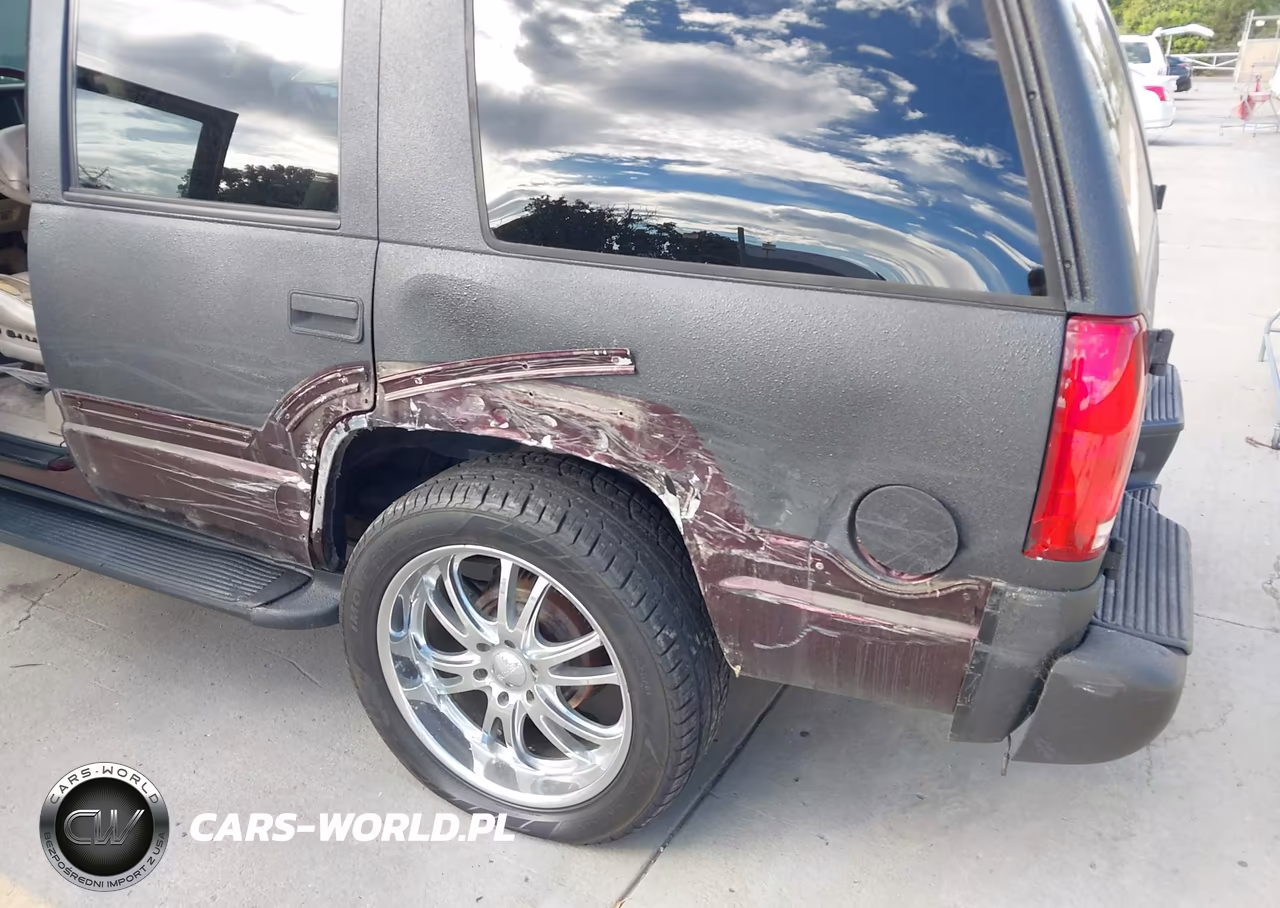 2000 Cadillac Escalade Standard VIN:1GYEK13R9YR141991 - 6