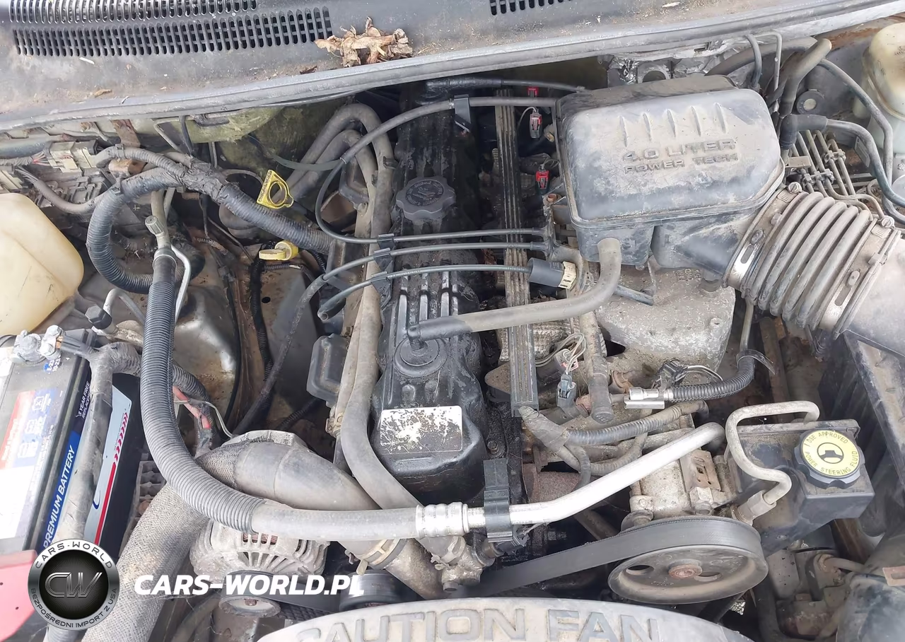 2004 Jeep Grand Cherokee Laredo VIN:1J4GW48S34C337920 - 10