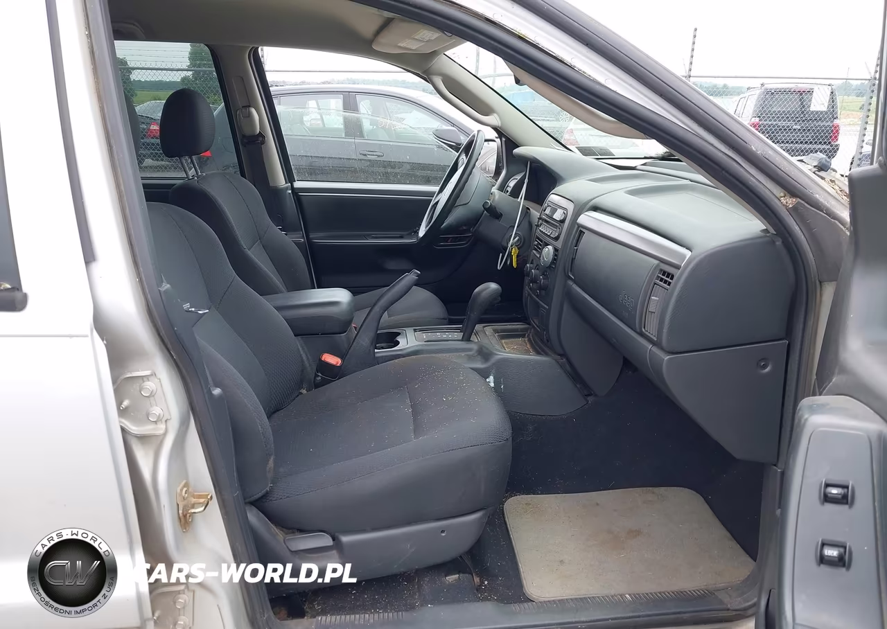 2004 Jeep Grand Cherokee Laredo VIN:1J4GW48S34C337920 - 5