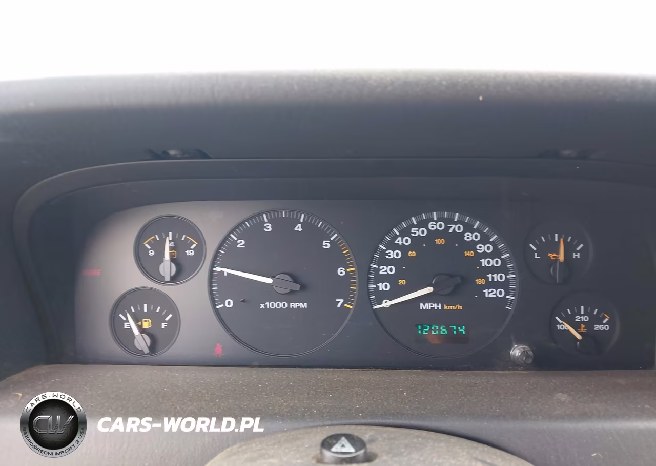 2004 Jeep Grand Cherokee Laredo VIN:1J4GW48S34C337920 - 7