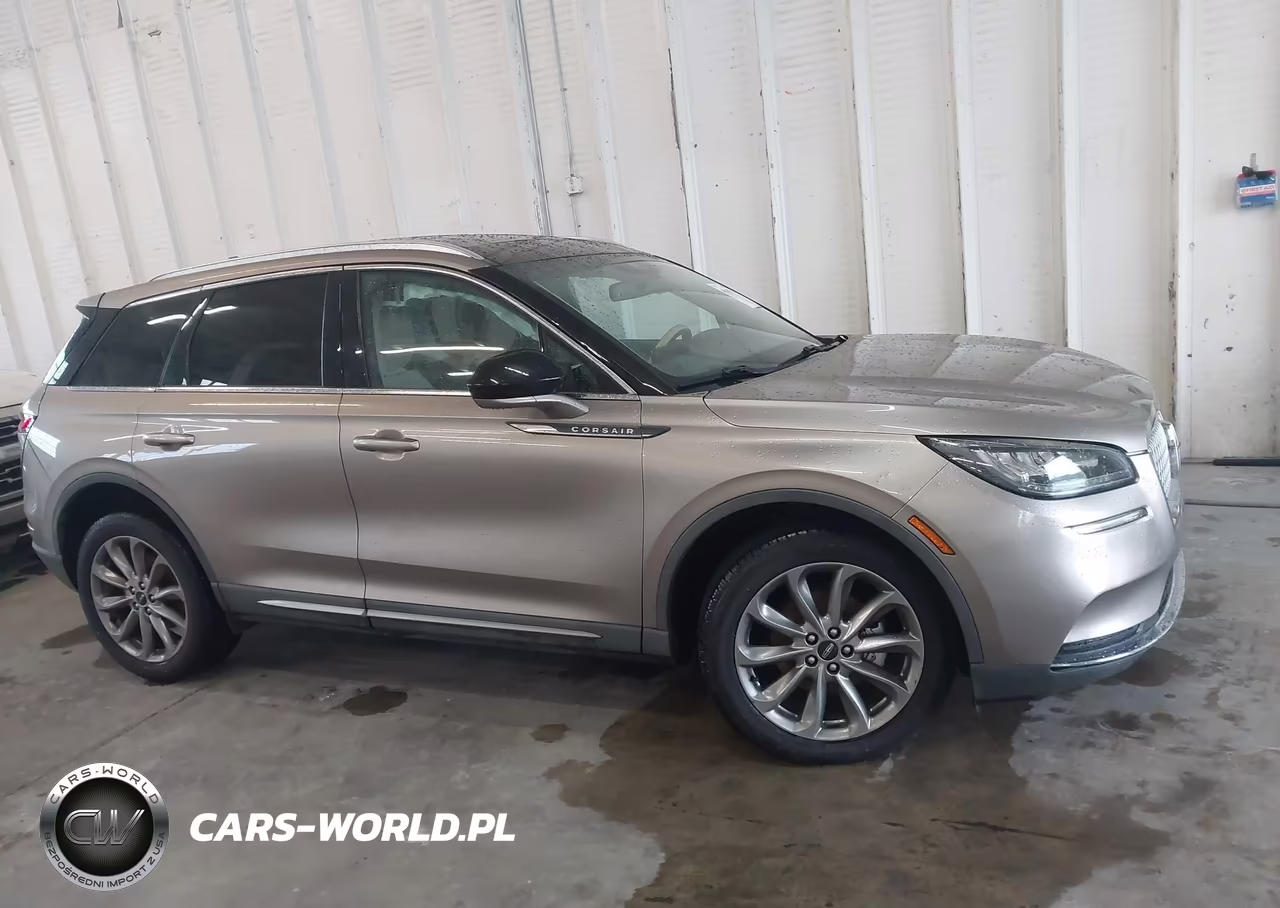 2020 Lincoln Corsair Standard VIN:5LMCJ1C94LUL04156 - 13