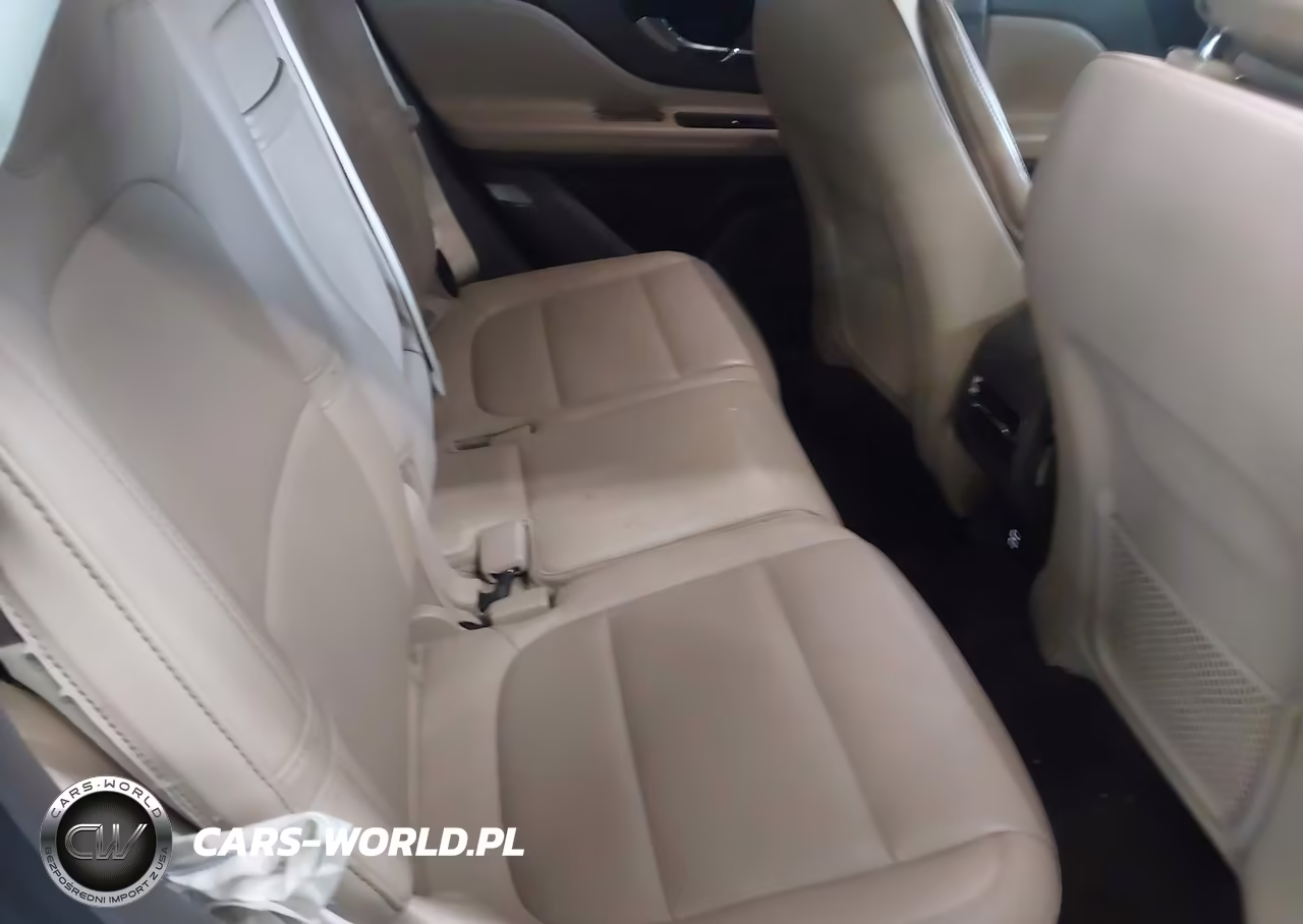 2020 Lincoln Corsair Standard VIN:5LMCJ1C94LUL04156 - 8