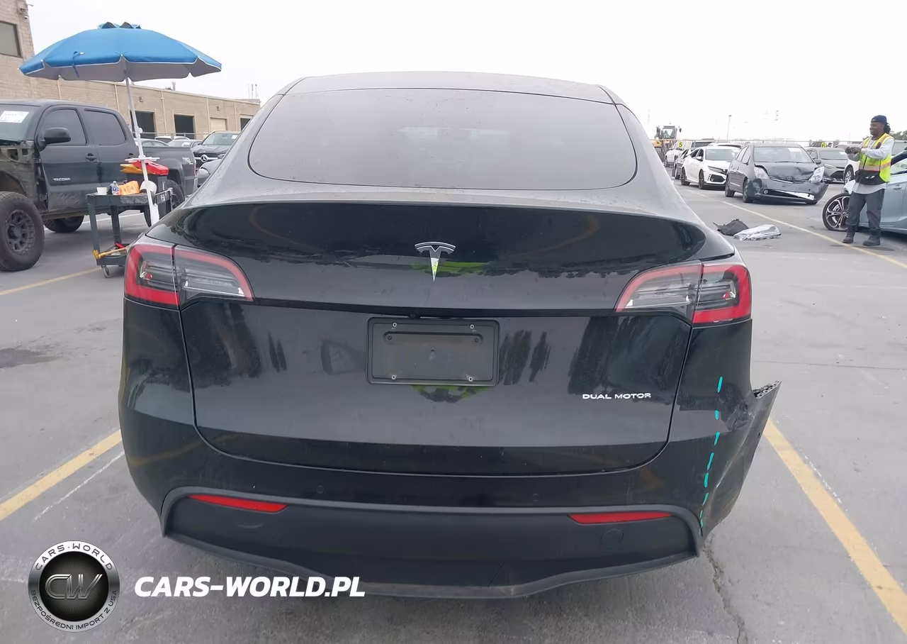 2021 Tesla Model Y Long Range Dual Motor All-Wheel Drive VIN:5YJYGDEE0MF102500 - 15