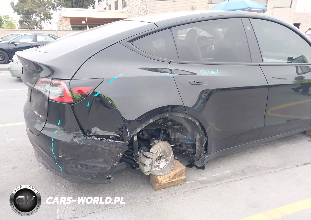 2021 Tesla Model Y Long Range Dual Motor All-Wheel Drive VIN:5YJYGDEE0MF102500 - 6