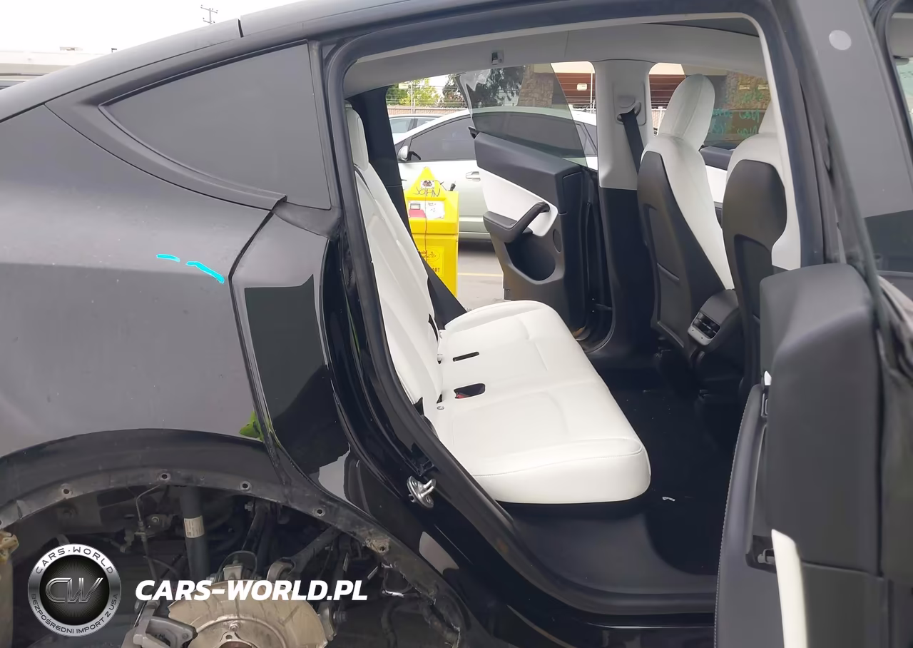 2021 Tesla Model Y Long Range Dual Motor All-Wheel Drive VIN:5YJYGDEE0MF102500 - 8