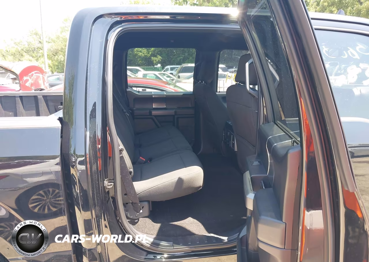 2018 Ford F-150 Xlt VIN:1FTEW1EG2JFC91874 - 8
