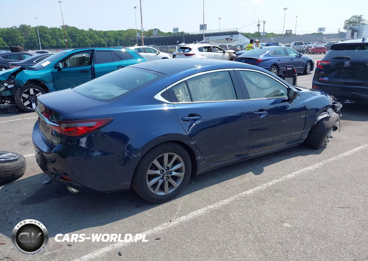 2018 Mazda Mazda6 Sport VIN:JM1GL1UM4J1320152 - 4