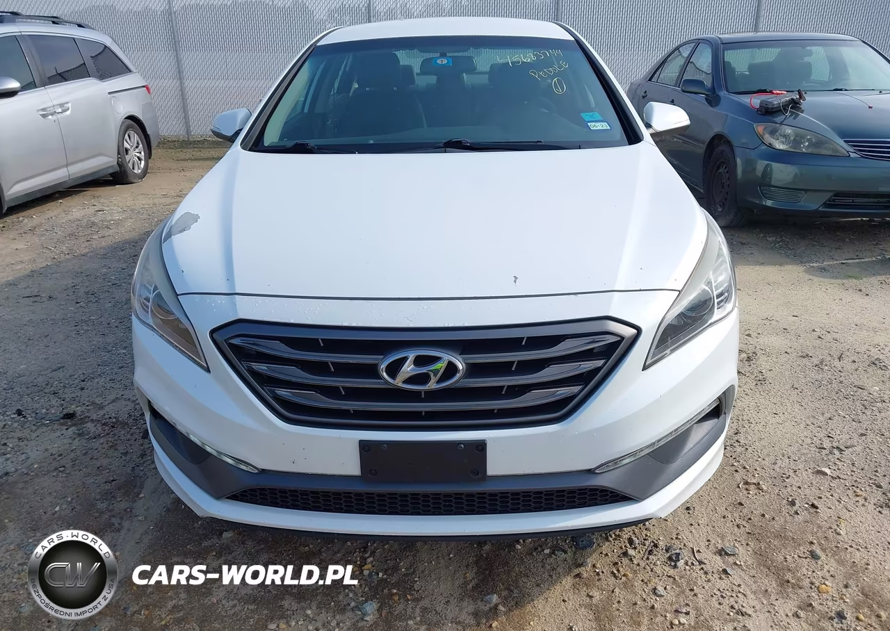 2015 Hyundai Sonata Sport VIN:5NPE34AF9FH224953 - 6