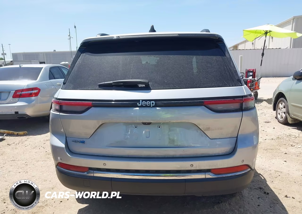 2024 Jeep Grand Cherokee 4Xe VIN:1C4RJYB68R8531983 - 17