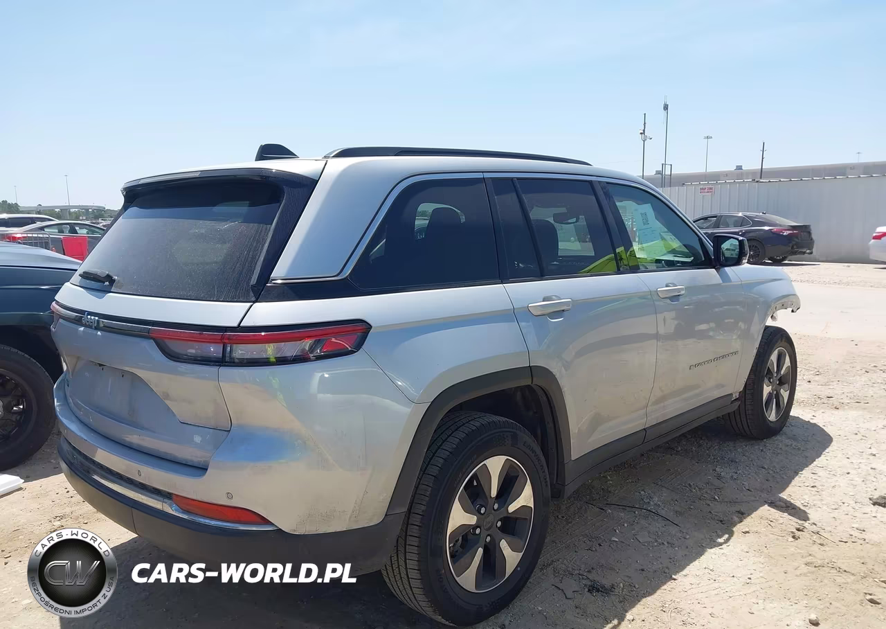 2024 Jeep Grand Cherokee 4Xe VIN:1C4RJYB68R8531983 - 4